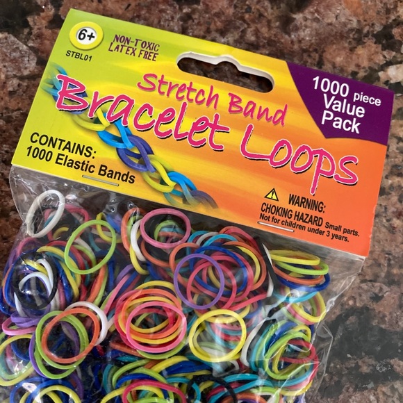 FUN Loom/Rainbow Loom DYI Bracelet Making Kit NEW - Picture 7 of 8